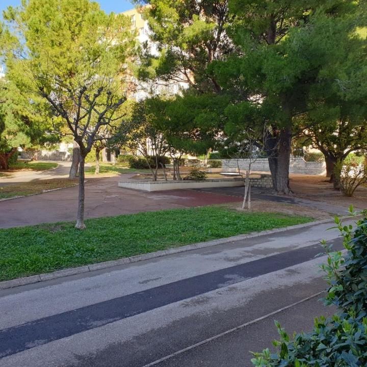 Jolie Charmant T3 Refait A Neuf A Marseille Marselha Exterior foto
